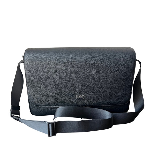 Michael Kors Black Men's Messenger Bag - Picture 1 of 7